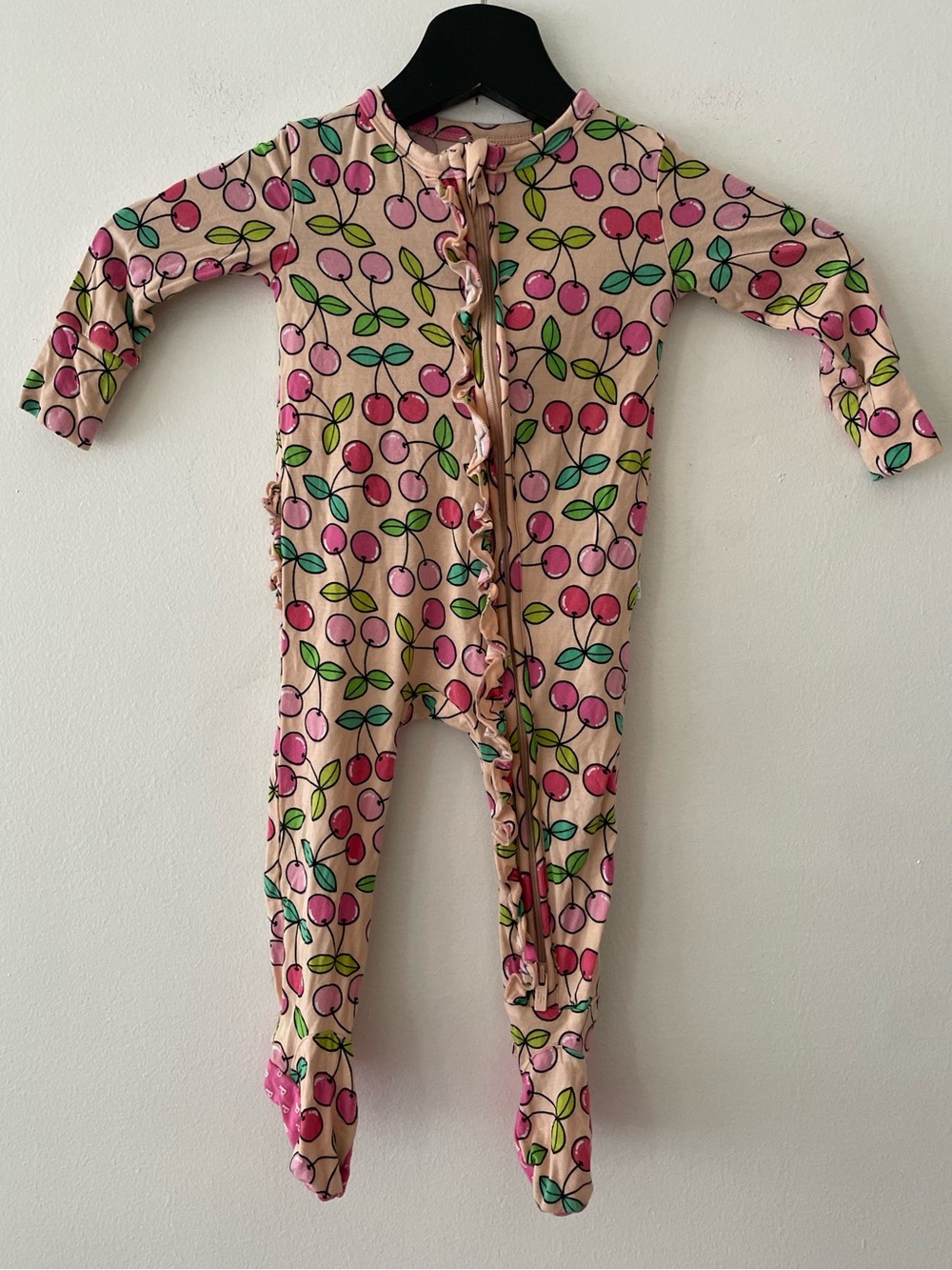 Posh Peanut Cherry Print Ruffle Butt Footie Pajamas Size 6-9M